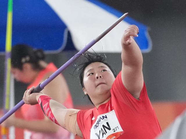 华体会体育标枪“小孩姐”严子怡获世界田联年度最佳提名，成首位获提名中国女子田径选手